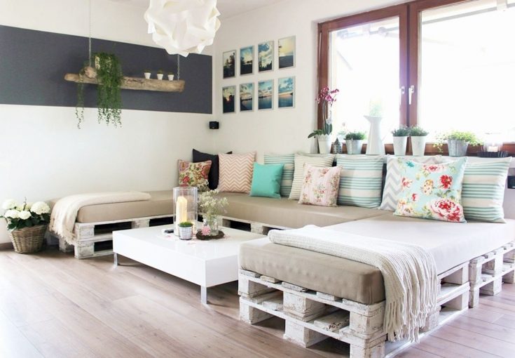 DIY Pallet Sofa Ideas
