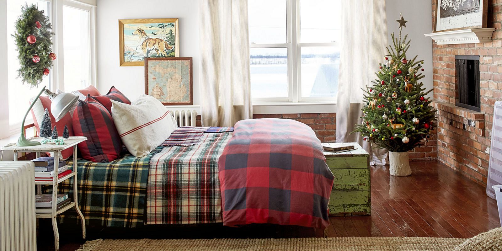 Best Christmas Bedroom Design Ideas