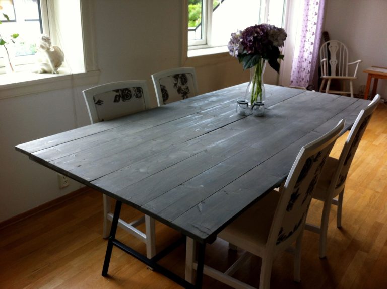 Stunning DIY Wood Dining Table Ideas