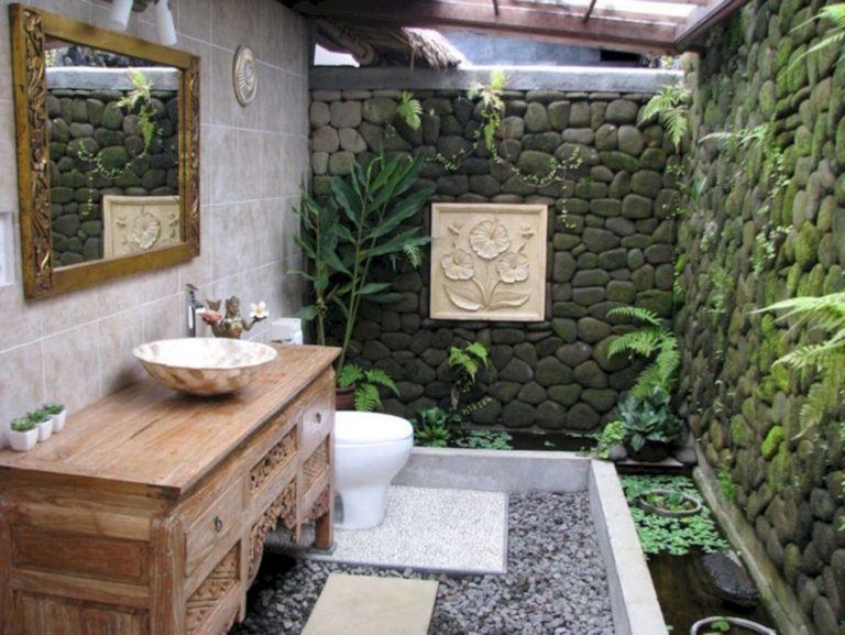 Tropical Outdoor Bathroom Design Ideas
