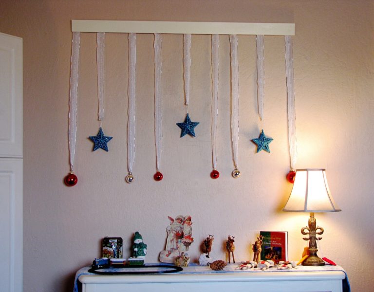 Beautiful Craft Christmas Wall Ideas
