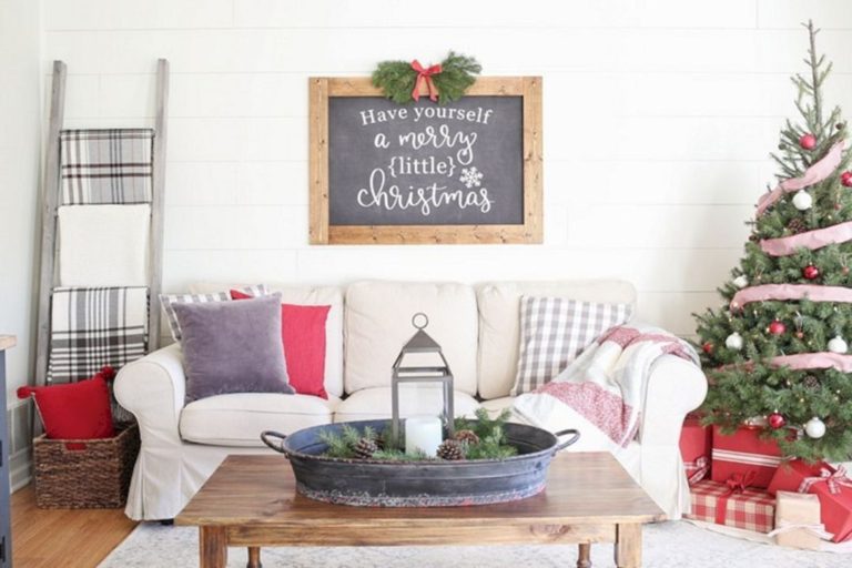 Simple Rustic Christmas Living Room