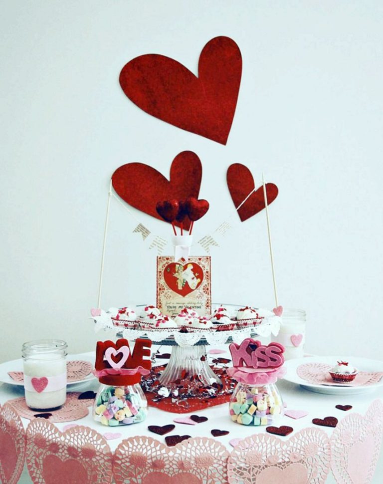 Awesome Valentine's Day Table Decoration Ideas