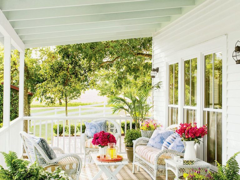 Beautiful Porch Designs And Decor For Summer Season Cozy