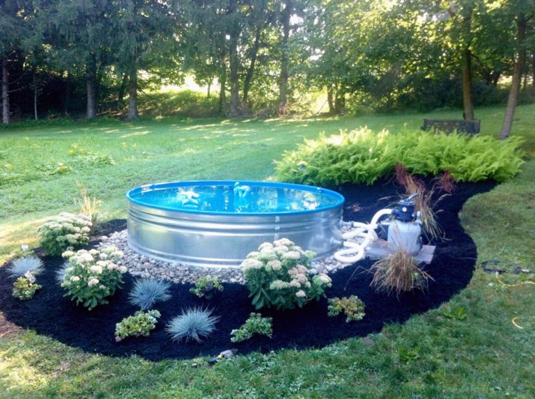 Cool DIY Galvanized Tubs Pool For Backyard