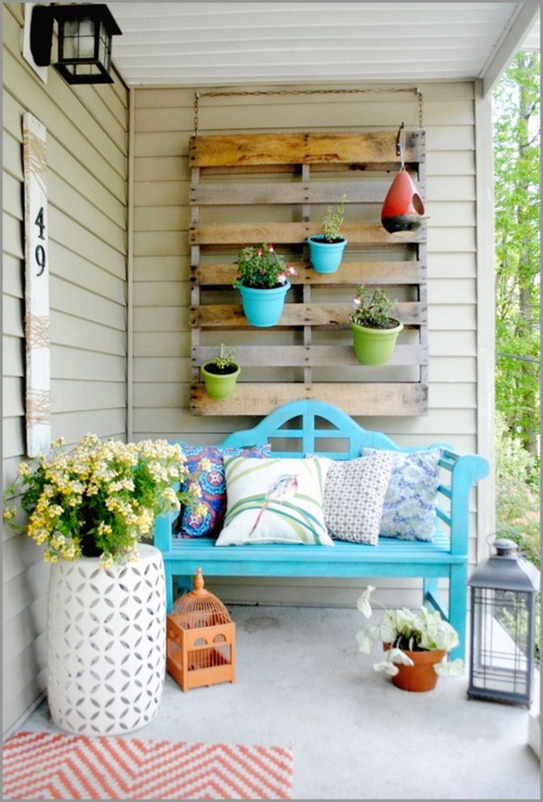DIY Summer Front Porch Decor On A Budget