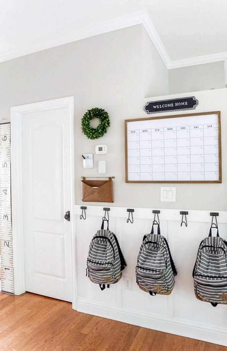 Perfect Small Wall Entryway With DIY Decor