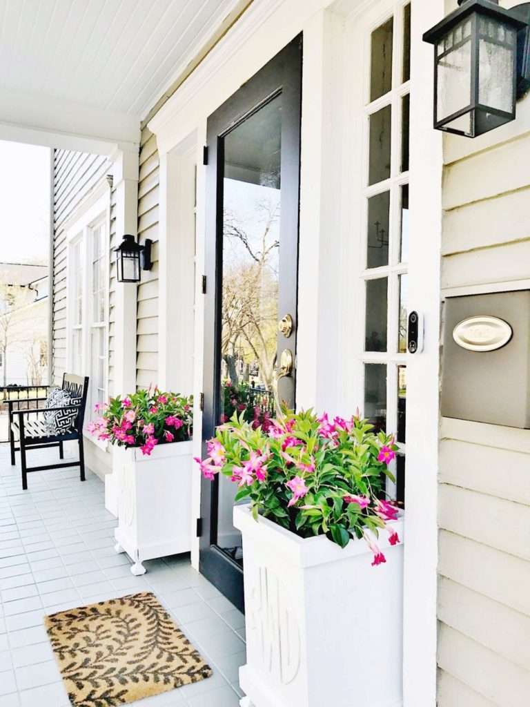 Summer Front Porch With Flower Box Decor Ideas