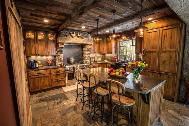 See Inside The Best Rustic Kitchen