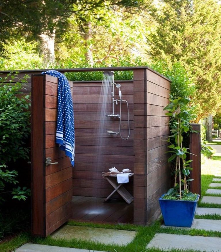 Wooden Outdoor Bathroom Ideas