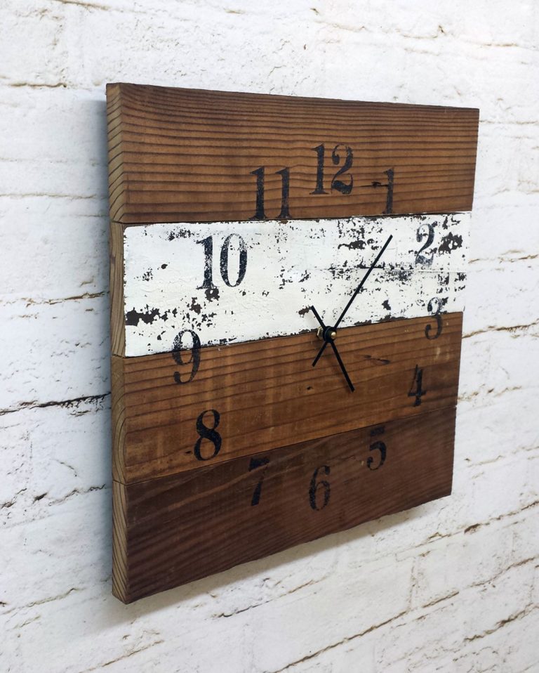 Country Style DIY Projects From Reclaimed Wood