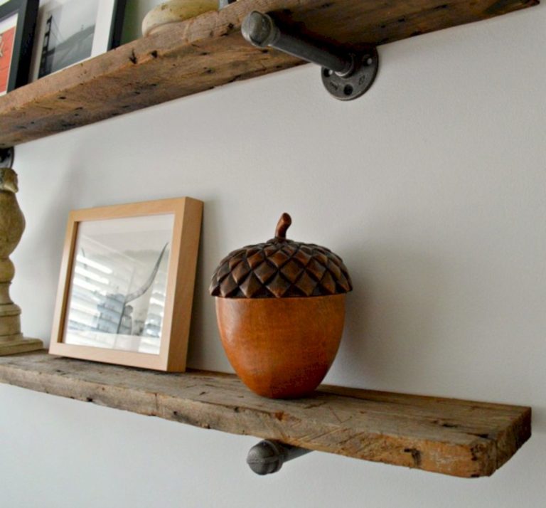 Easy DIY Reclaimed Wood Projects for Your Home