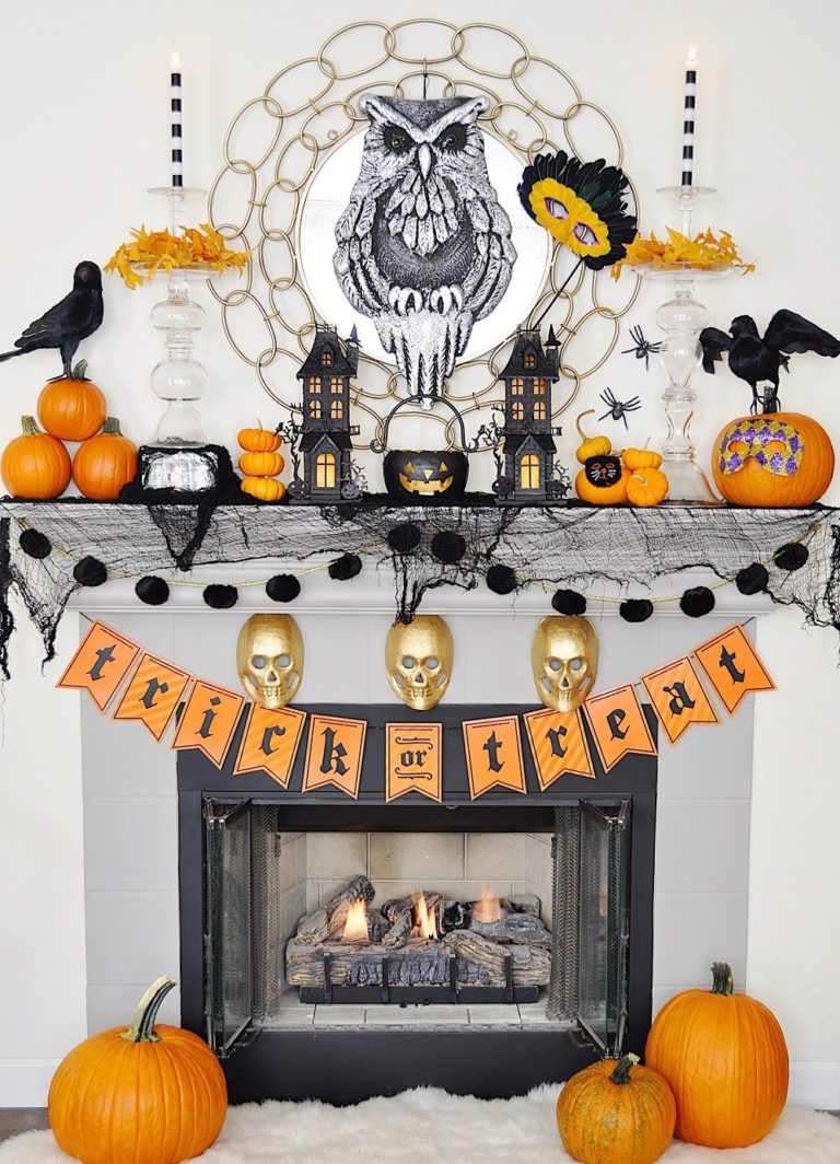 Spooky Halloween Mantel Decorations