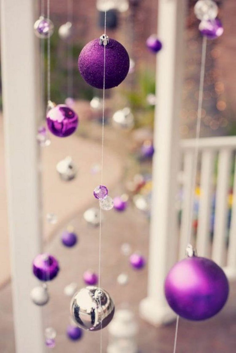 Breathtaking Purple Christmas Decorations Ideas