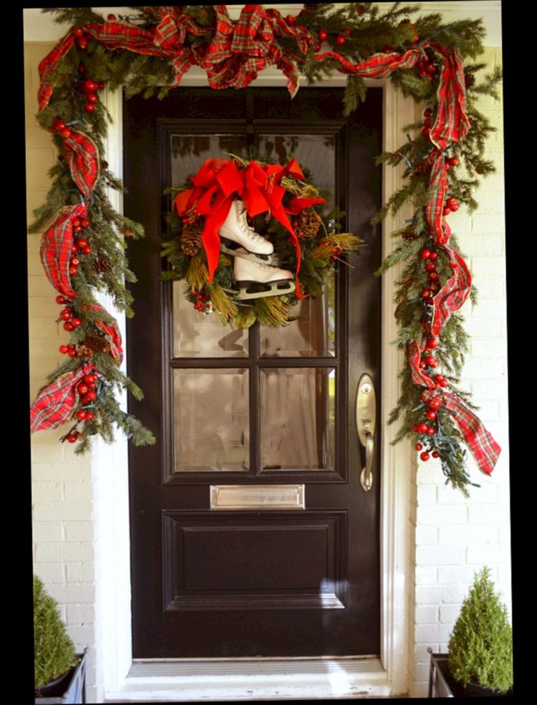 Marvelous Christmas Front Door Porch Decorations