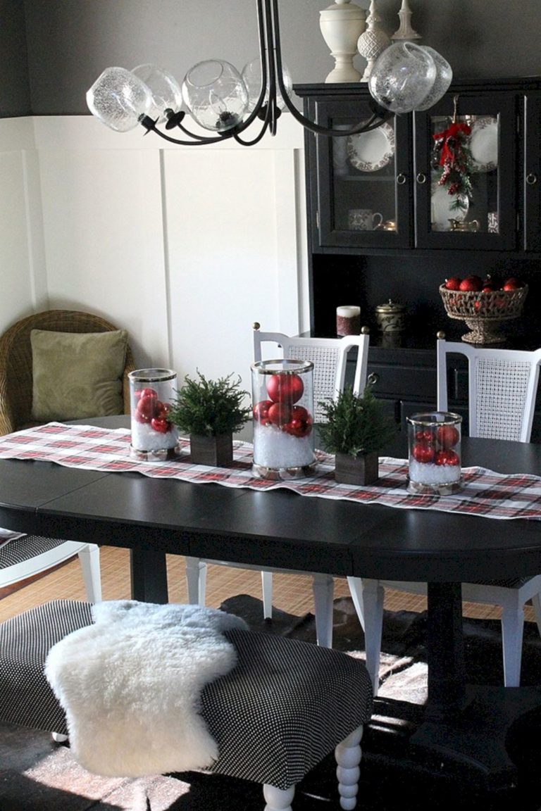 Stunning Christmas Dining Room Décor Ideas