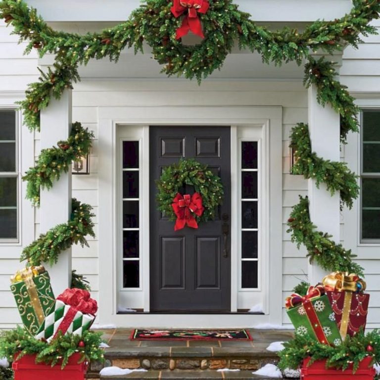 Stunning Porch & Front Door For Christmas Decoration