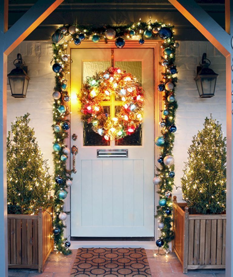 Wonderful Christmas Decorations Front Door