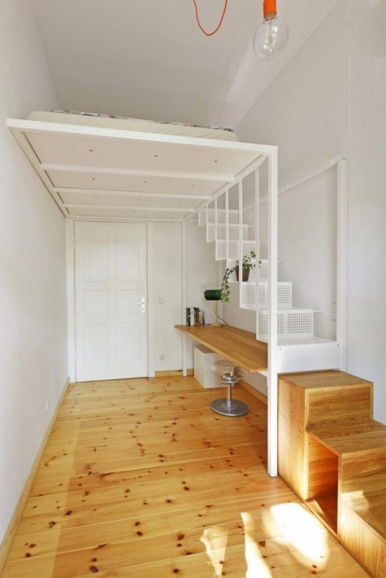 Mezzanine For a Small Bedroom in A Private Apartment