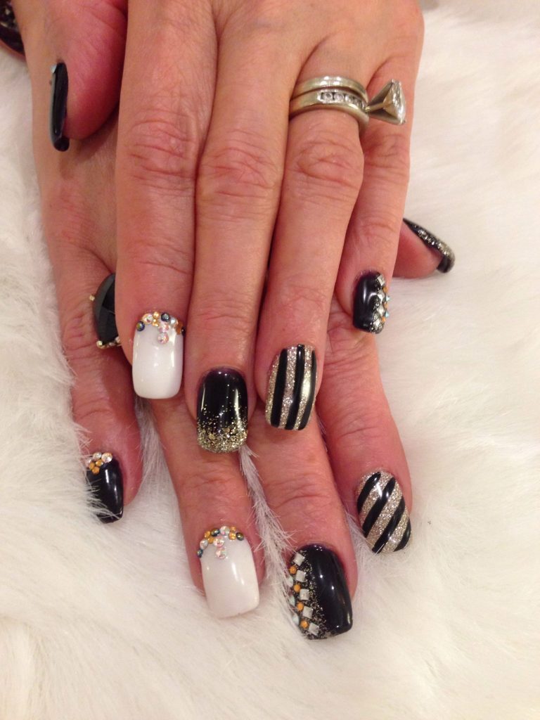 Black and gold nails For Women ideas